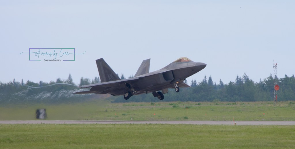 The F-22 Raptor takes off at the Cold Lake Air Show 2026